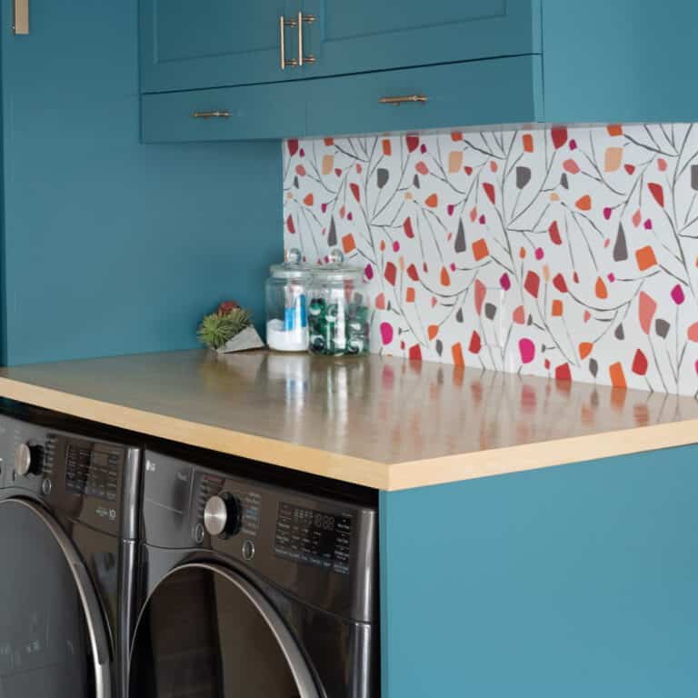 How to Make an Easy DIY Countertop for Laundry Room