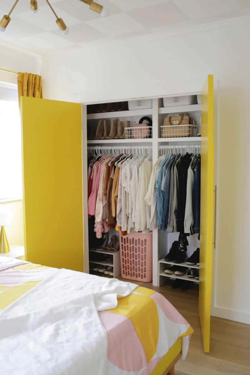 Reach-in DIY closet organizer