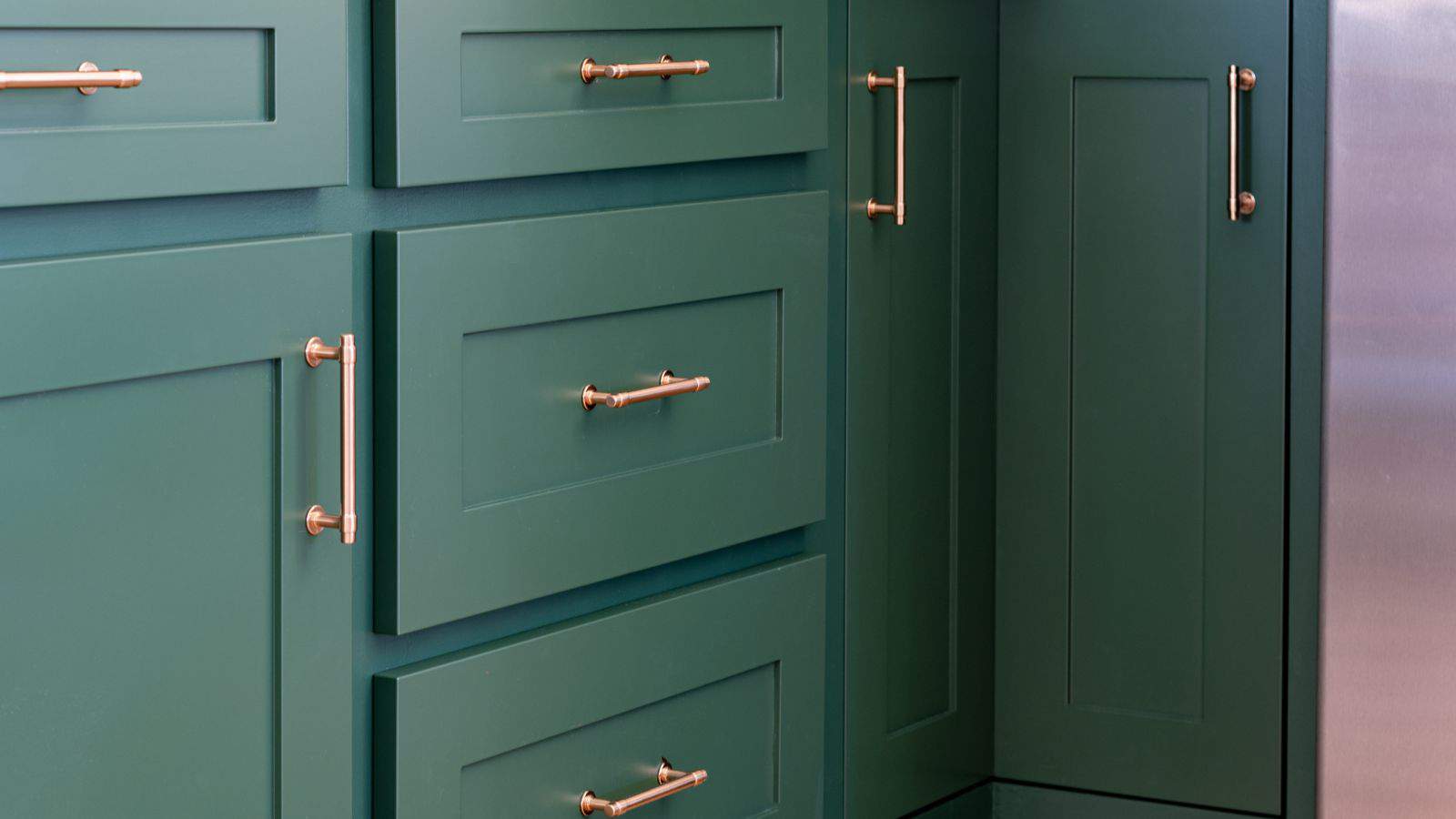 refaced kitchen cabinet doors and drawer fronts