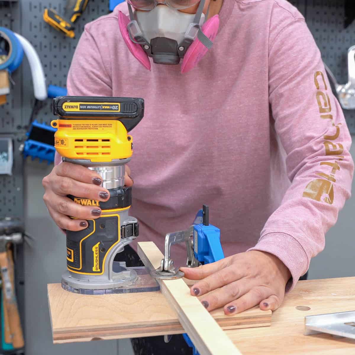 Learn how to use a router with this easy-to-follow guide and video. Learn to select the right bit, set up the router, and make cuts safely and efficiently.