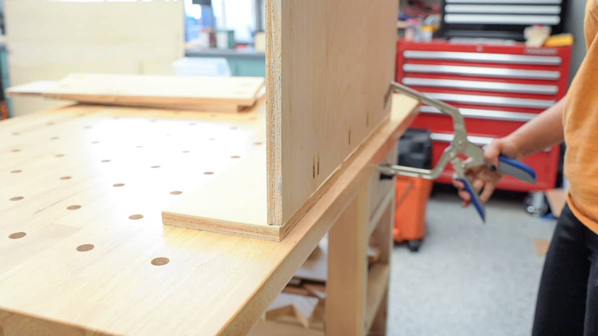 attaching the back to the sides using pocket holes