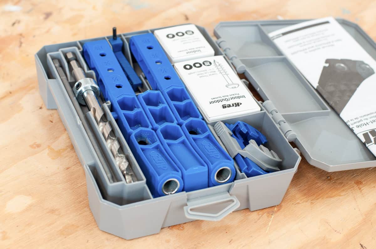Kreg 320 in box with all the components