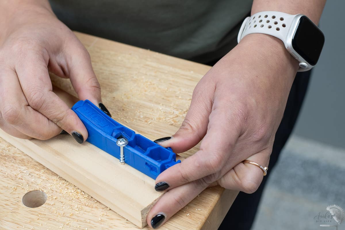 how to use a kreg 320 to make repairs