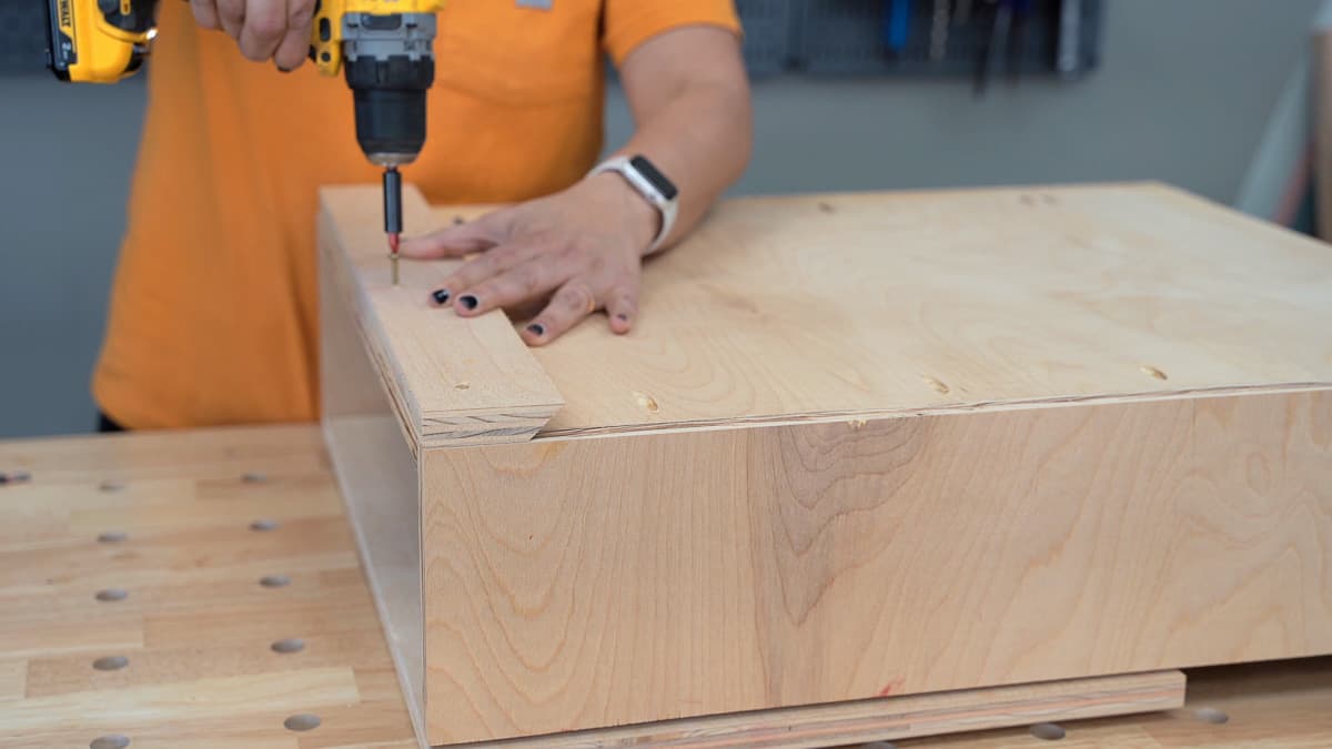 Attaching french cleat to the cabinet