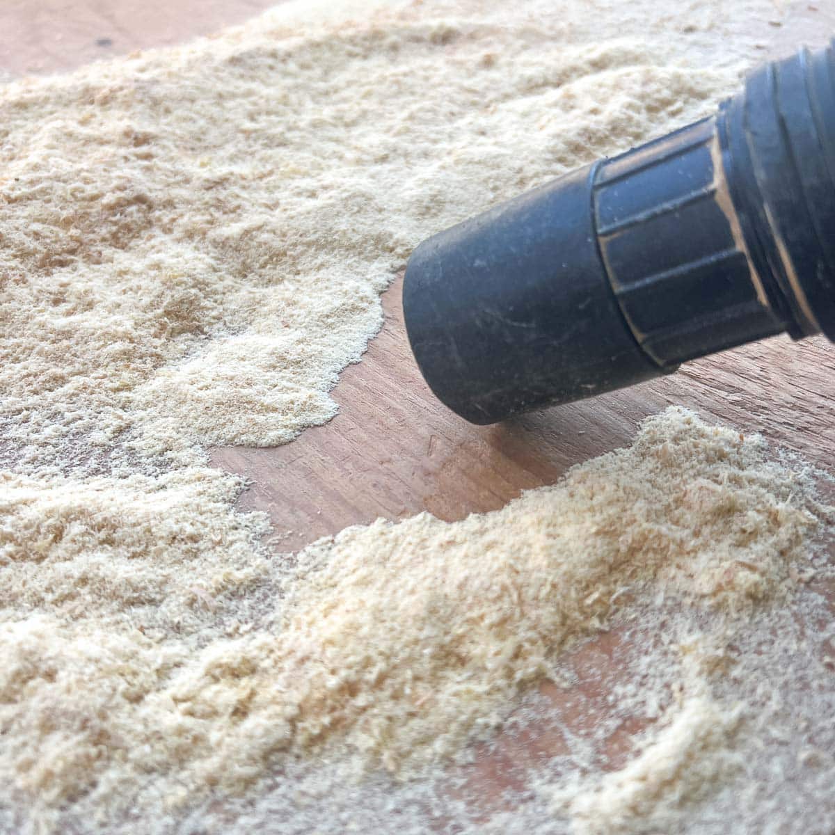 Dust collection is one of the most important aspects of woodworking. In this beginner-friendly guide, learn about the different types of dust collection systems and find out which sawdust collector is best for your workshop.