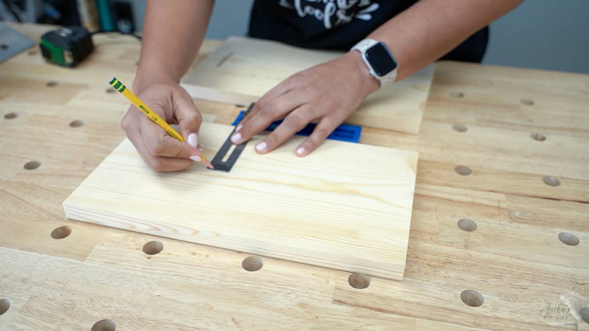 MArking the boards for building the diy book stand