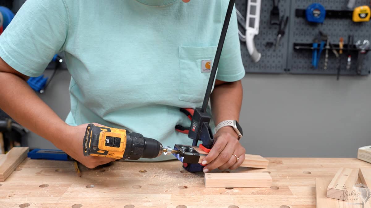 making holes for dowel pins using a dowel jig