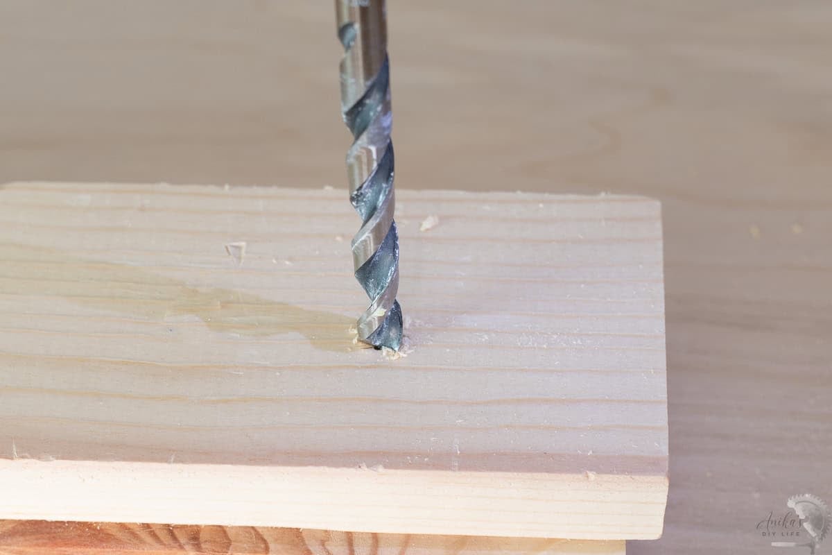 Making the larger chamfer for the countersunk screw