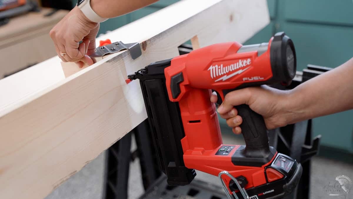 Attaching the dividers for the sofa table.
