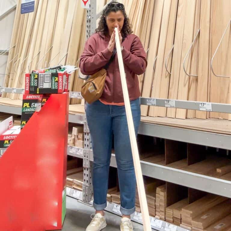 Learn how to choose lumber for your DIY projects. This beginner-friendly guide covers how to find straight lumber, avoid common defects, and pick the right grain pattern for strong, beautiful builds.