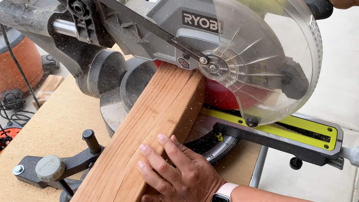 Cutting 4X4 for wood block Santa